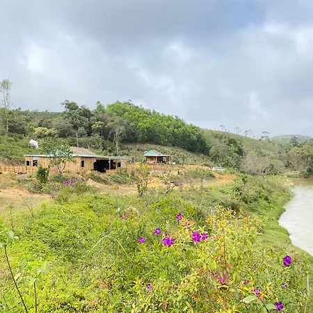 Coi Nguon Farm Glam Mang Den Hotel Kon Von Kla Exterior photo
