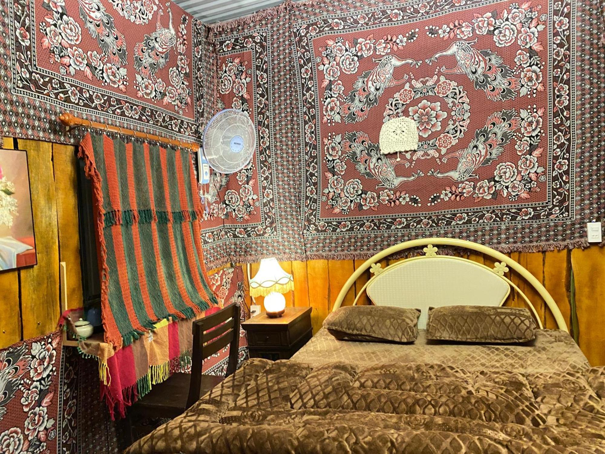 Campsite Coi Nguon Farm Glam Mang Den Kon Von Kla