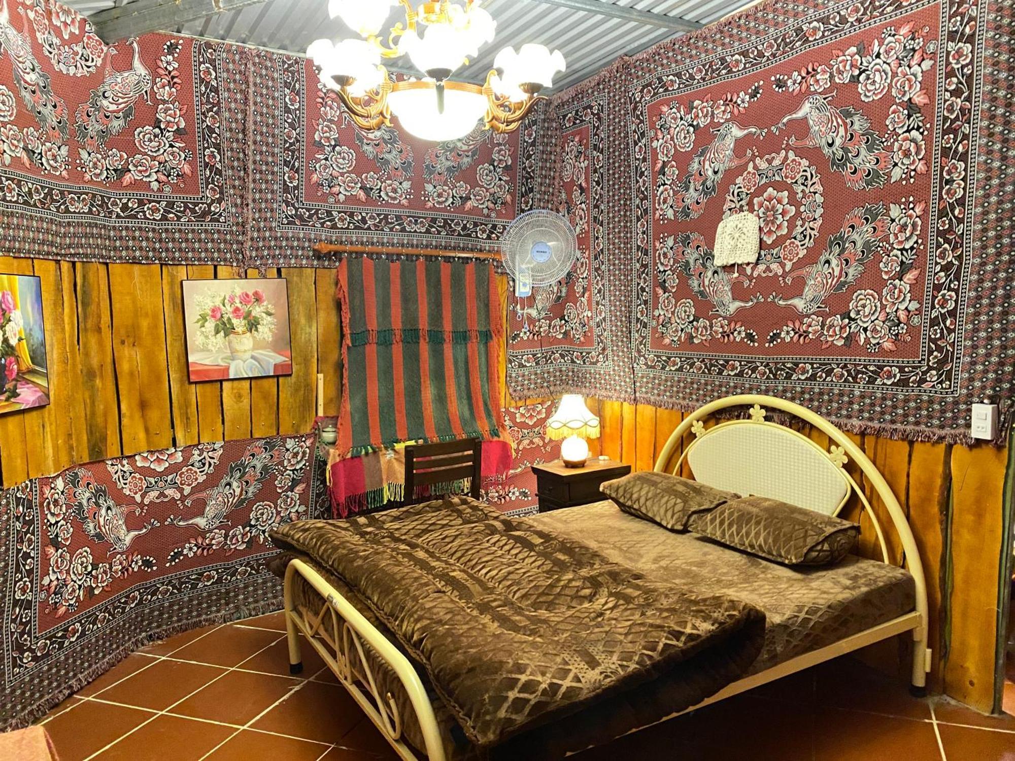 Coi Nguon Farm Glam Mang Den Campsite Kon Von Kla